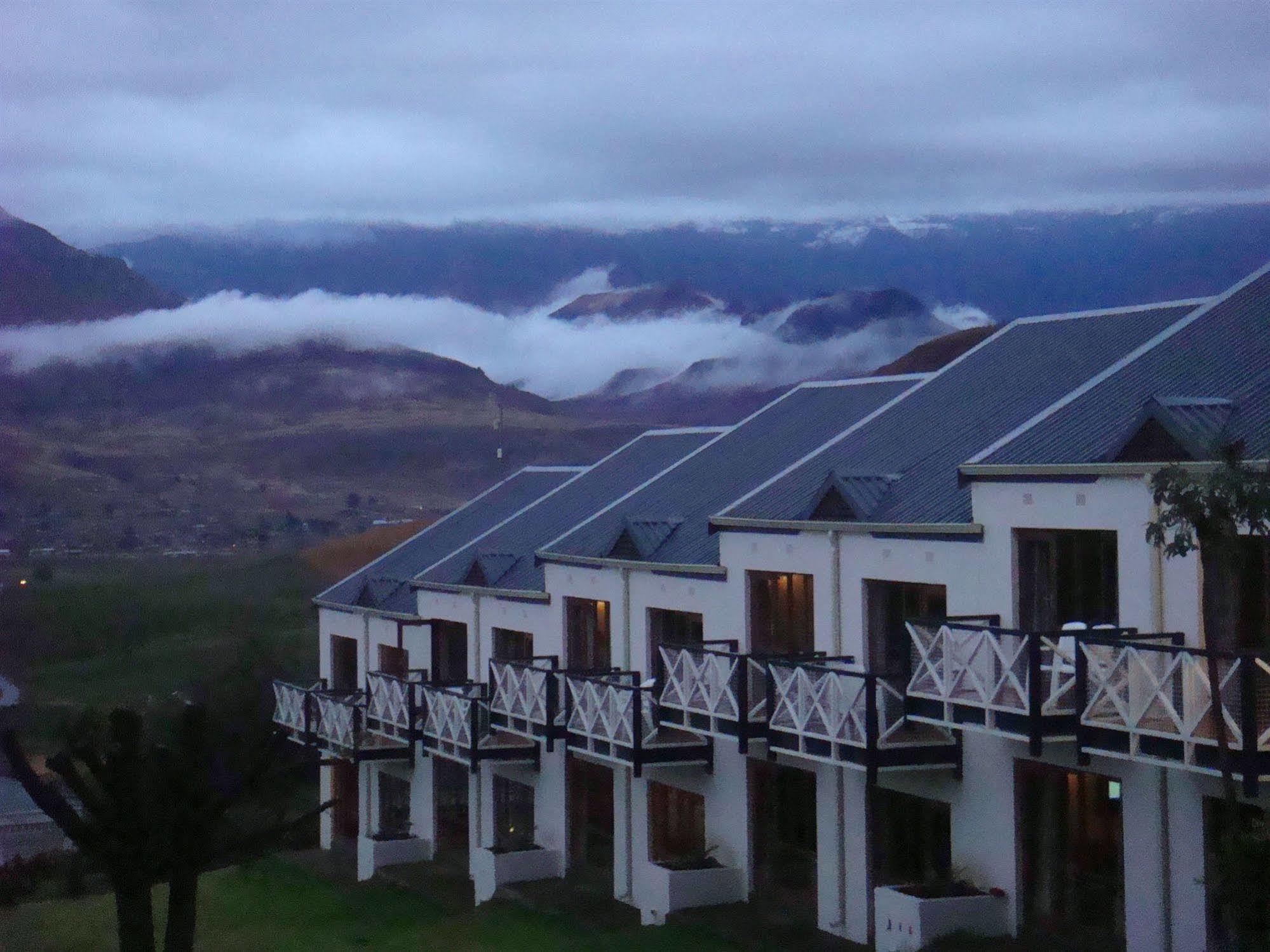 Mont Aux Sources Drakensberg Resort Bonjaneni Exterior photo